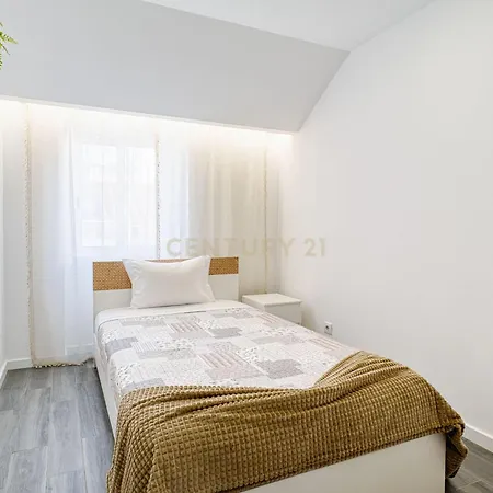 Loftnazarewaves 2 Apartamento