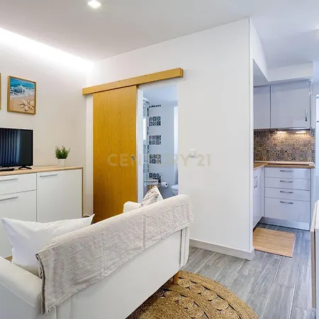 Loftnazarewaves 2 * Nazaré